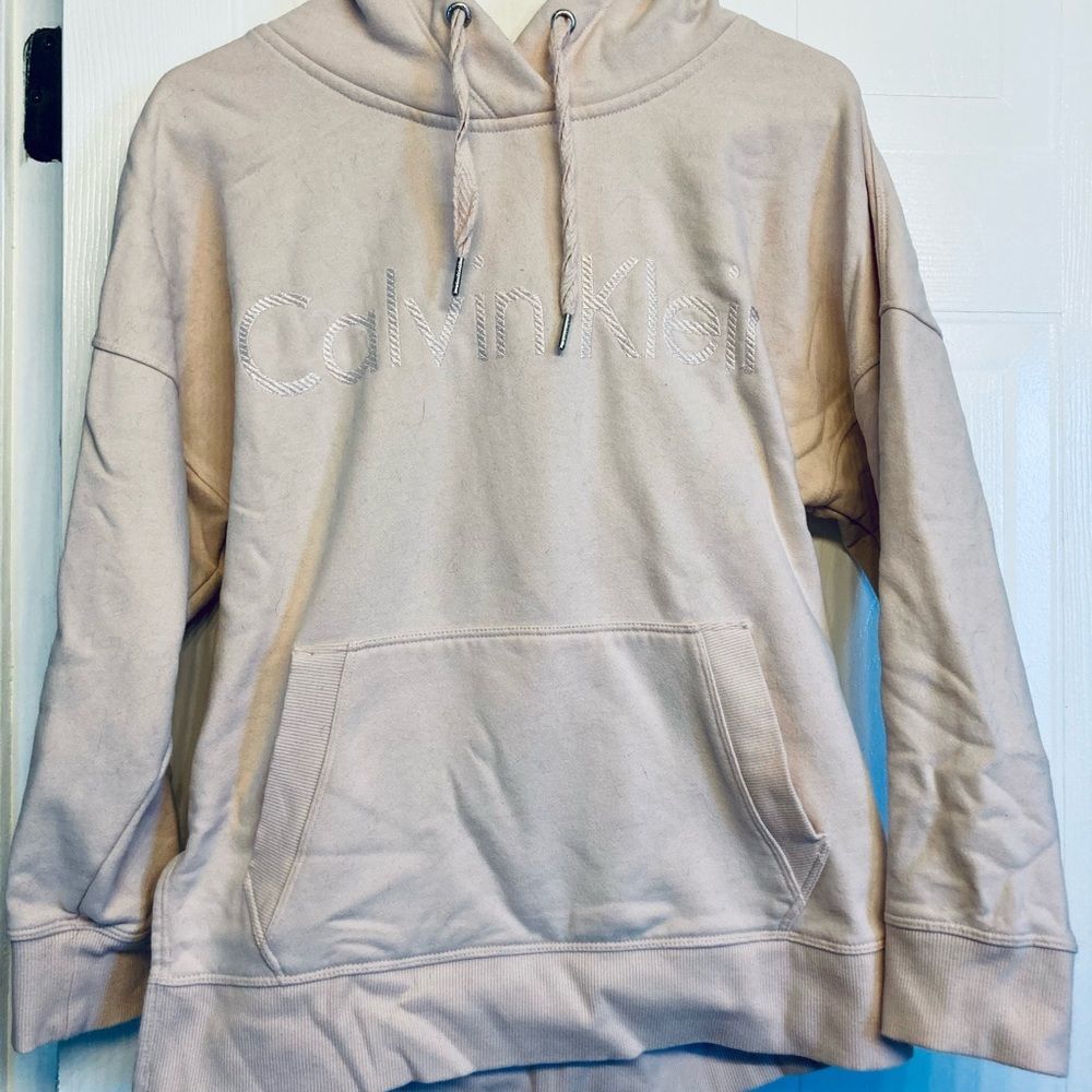 CALVIN KLEIN Fleece Pullover Hoodie Light Pink Women Size Small Cozy‎ Warm